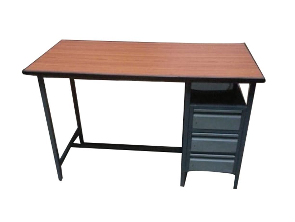 Iron Table Manufacturer